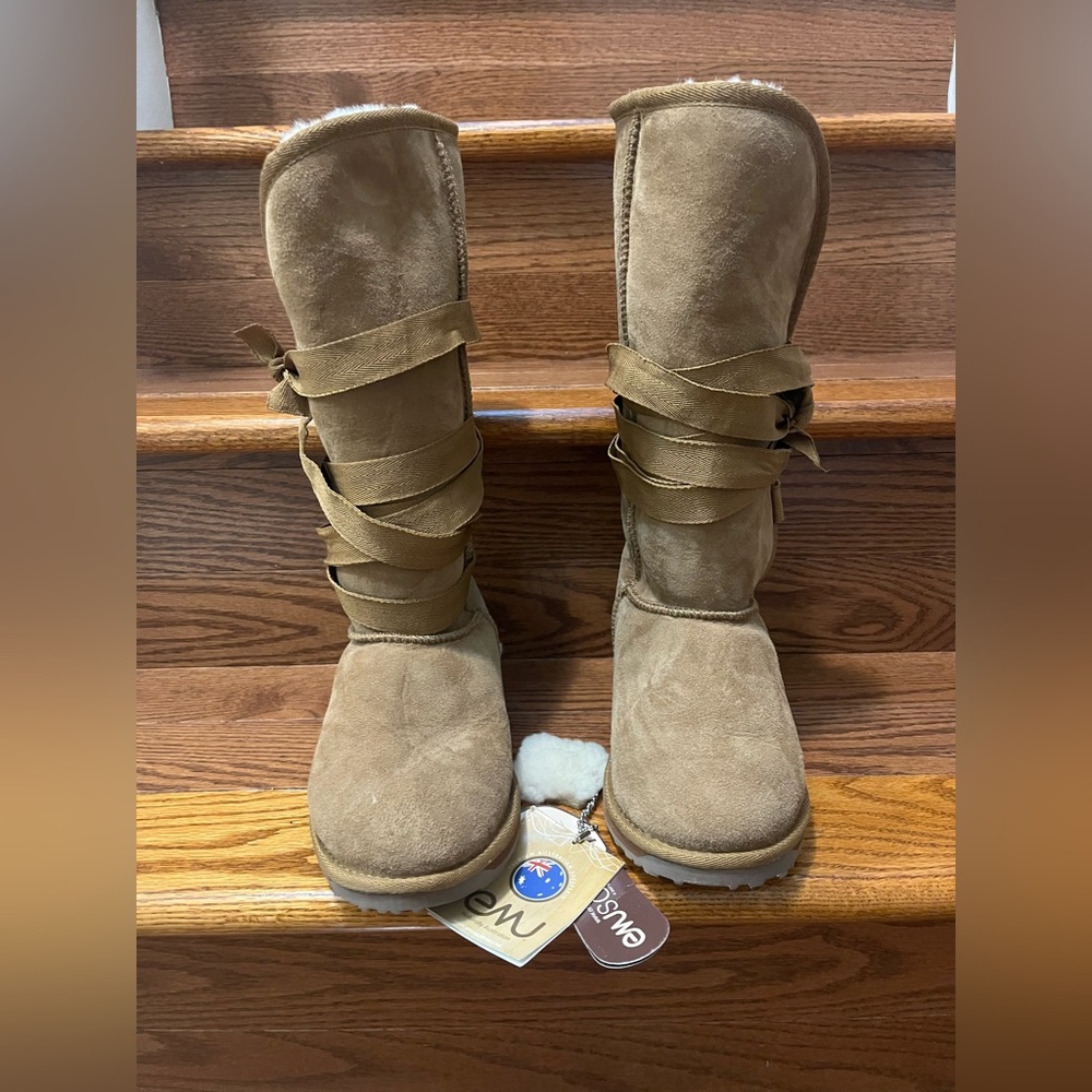 Brand New EMU Tan Suede Wool Lined Ribbon Lace Up Tall Boots (Micah) 🧡 Size 5